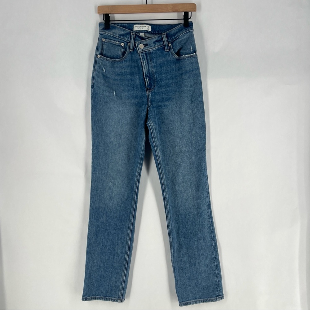 A&F Curve‎ Love The 90s Straight Ultra High Rise Crisscross Waist Jean Size 2
